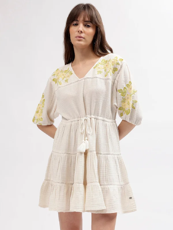 Elle Women Off White Embroidered V Neck 3/4th Sleeves Dress