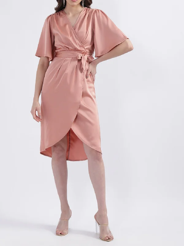 Centre Stage Women Peach Solid V Neck Dress